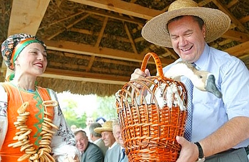 Янукович висловився про ярмарок