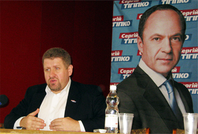 Політолог Кость Бондаренко провів для полтавських ЗМІ прес-конференцію