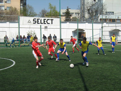 Вихованці школи-інтернату №1 люблять грати у футбол