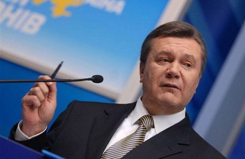 Янукович наказав губернаторам не втручатися у виборчий процес