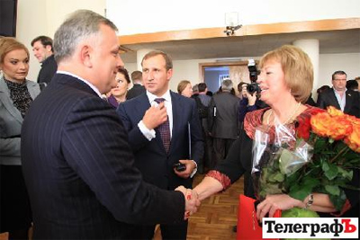 Депутаты Кременчугского горсовета провели первое пленарное заседание