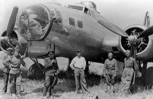 Бомбардировщик B 17 «Летающая крепость» в Полтаве