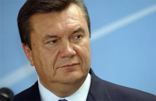 Они уйдут, а он останется. Янукович почистит ряды министров
