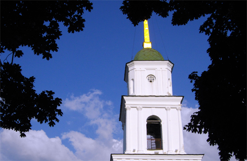 Дзвіниця Успенського собору в Полтаві