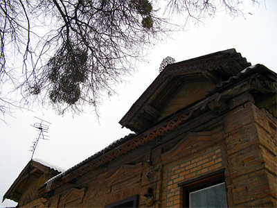 На вулицях Сковороди, Балакіна та Моргуна до сьогодні лишилося багато будинків старовинної архітектури