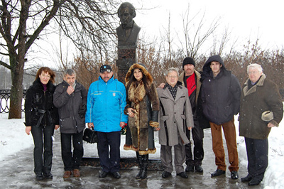 Гости посетили могилу Евгения Гребенки