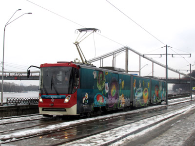 Трамвайний вагон К1М8