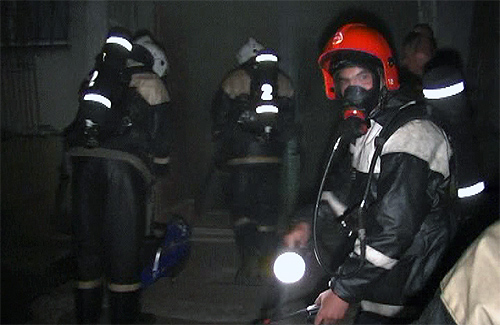В Полтаве из горящего дома эвакуировали более 30 человек