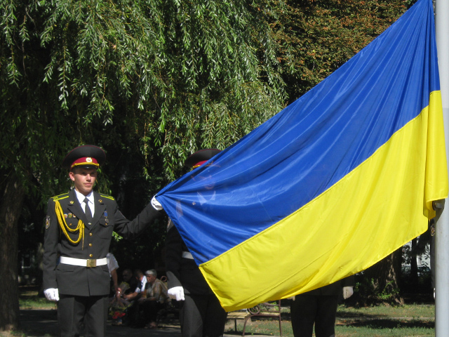 У Полтаві урочисто відзначили День Державного прапора України