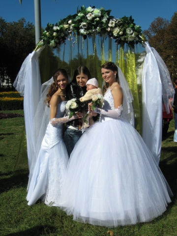 Парад невест в Полтаве