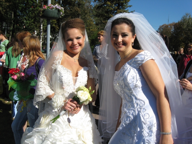Парад невест в Полтаве