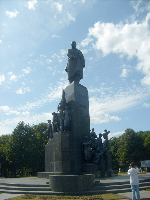 Пам`ятник Т.Г. Шевченку