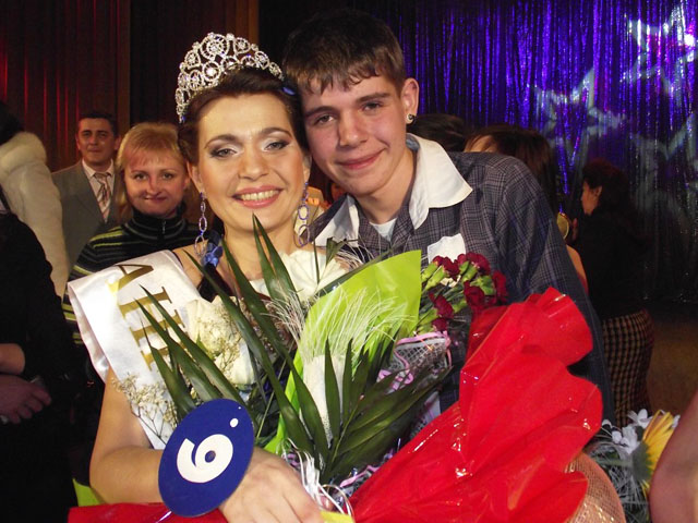 Победительница Оксана Павлович и ее 15-летний сын Андрей