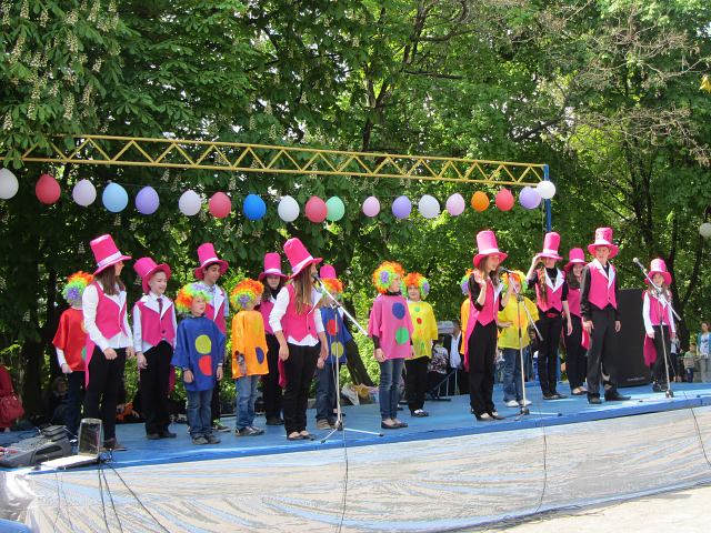 Учасники свята вражали барвистими костюмами і талантами
