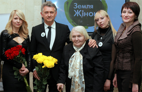 Полтавчанка Янина Яценко получила премию «Земля женщин»