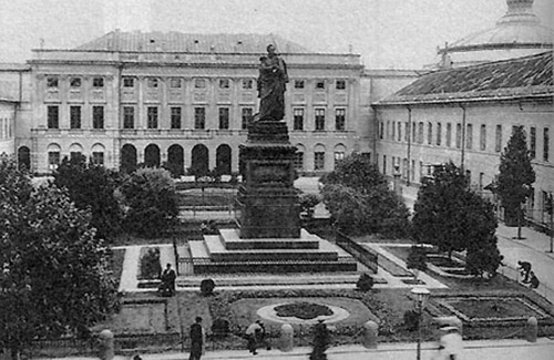 Памятник Паскевичу в Варшаве