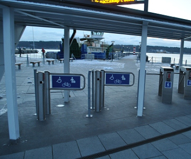 Окремі турнікети для велосипедистів та інвалідних візків. Клайпеда.