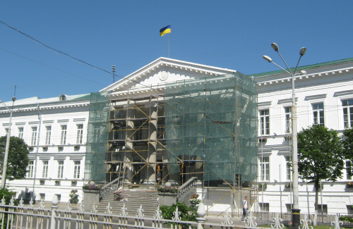 Ремонт фасаду міськради у 2012 році