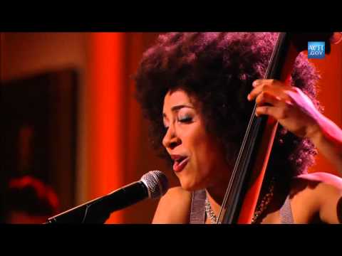 Esperanza Spalding performs "Overjoyed" at the Gershwin Prize for Stevie Wonder