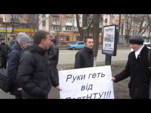 Викладачі ПНТУ на мітингу на підтримку Володимира Онищенка (Полтава, 13.03.2015)