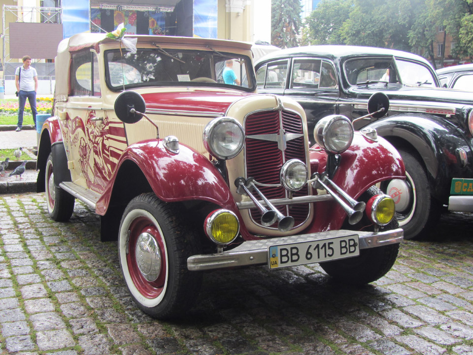 Знайомий полтавцям автомобіль Adler Trumpf Junior 1937 р.в.