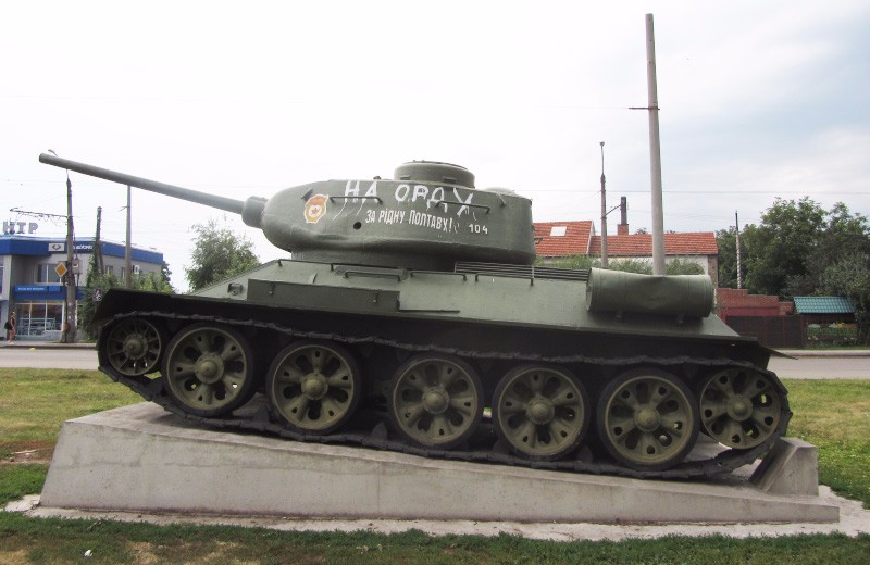 Танк Т-34 з написом «На орду»