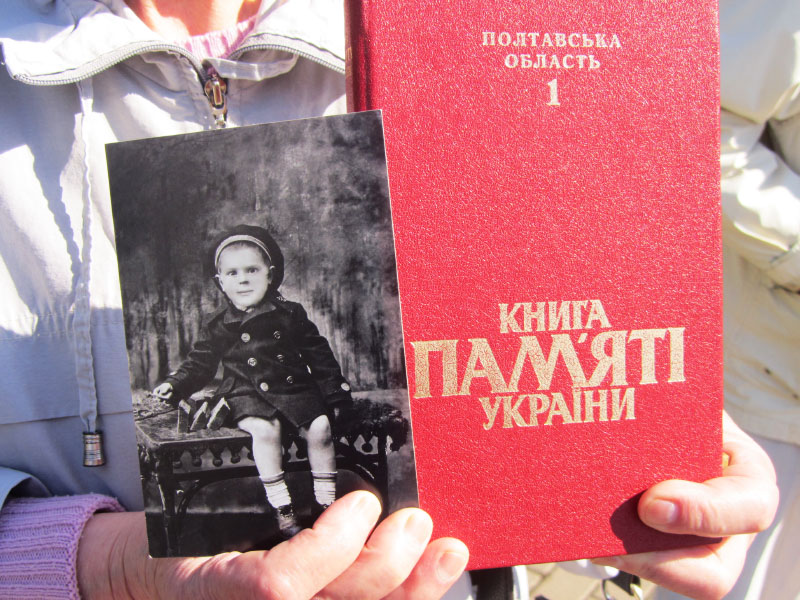 Анатолій Кульман на фото ще дитина, свій життєвий шлях він завершить у бою на польській землі