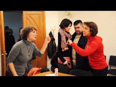 Батл: Юлія Петушинська та Ірина Особік (2016.12.15)