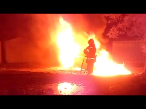 В ніч на 9 травня у Полтаві згорів BMW M5 (2017.05.08)