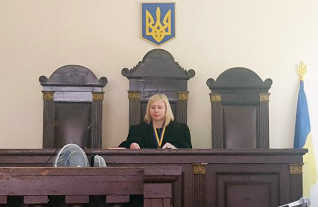Суддя Олена Миронець