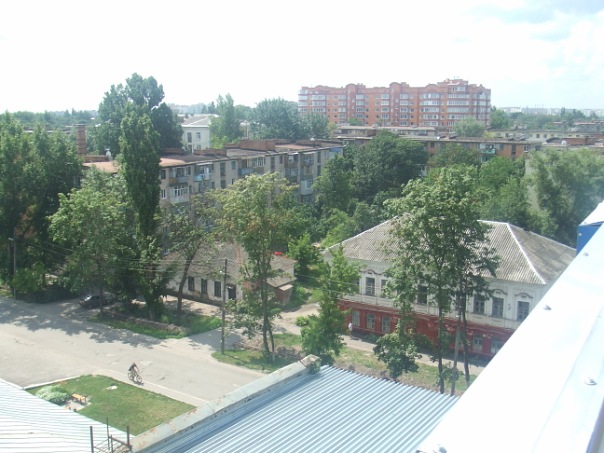 Колишній дільничний пункт міліції та колишня вечірня школа | Фото: vk.com/poltava_roofers