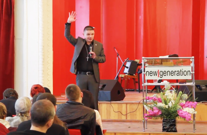 Олег Пурімов, пастор церкви «Нове покоління»