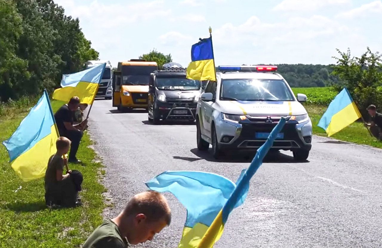 Живий коридор прощання у Скороходівській громаді