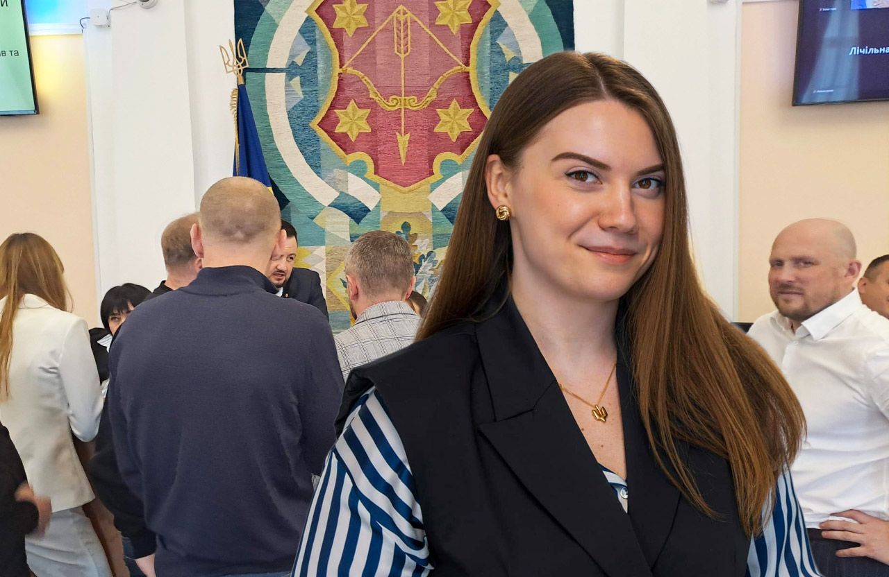 Колаж: Катерина Шуварська та інші антикорупційні радники Катерини Ямщикової