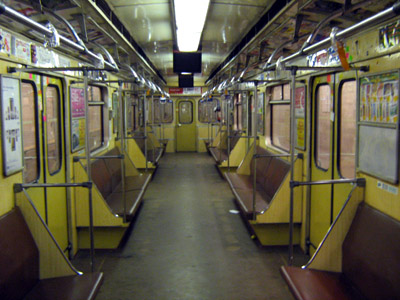 Салон метропоезда серии «Е*»