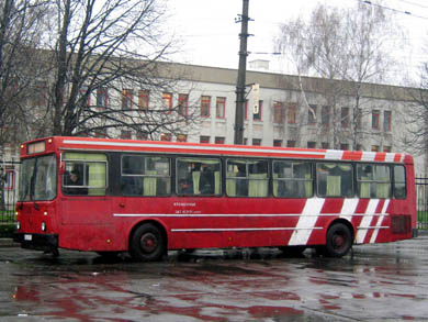Служебный ЛиАЗ-5256 в Кременчуге