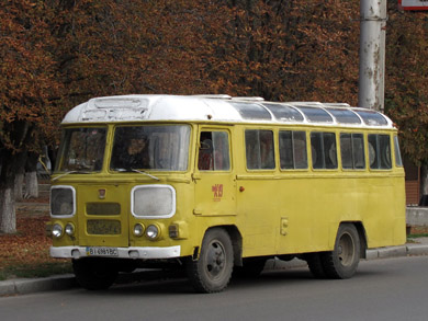 Служебный ПАЗ-672М в Полтаве
