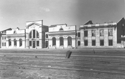 Руїни Південного вокзалу. Фото 1940-х років