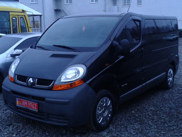 Renault Trafic (7 посадочных мест)