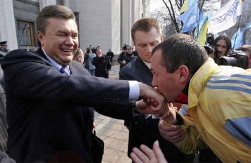 Зустріч виборців з Віктором Януковичем