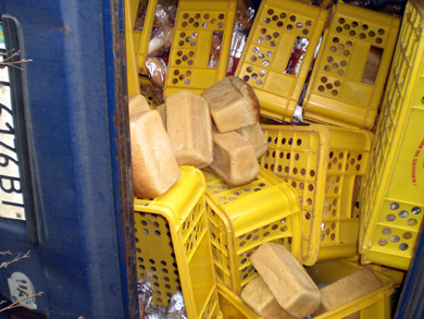 ДТП в Полтаве: опрокинулся хлебовоз