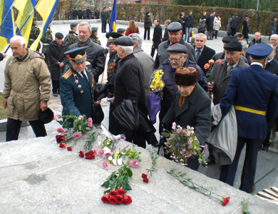 У Полтаві у 67-ий раз відзначають річницю визволення України