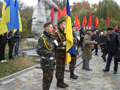 У Полтаві у 67-ий раз відзначають річницю визволення України