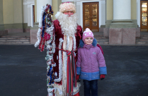 У Полтаві з’явився «СРСР-івський» Дід Мороз