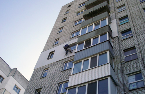 Стены украинских домов утеплят за 40 млн. грн.