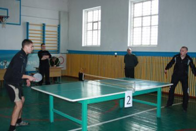У Полтавському СІЗО пенітенціарії змагалися тенісними ракетками