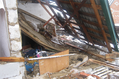 На Полтавщине взорвался жилой дом, пострадали люди