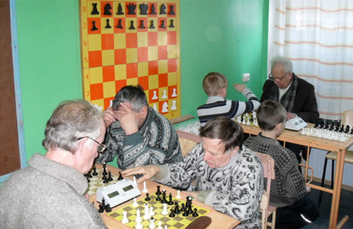 36 полтавців змагалися за звання найкращих шахістів