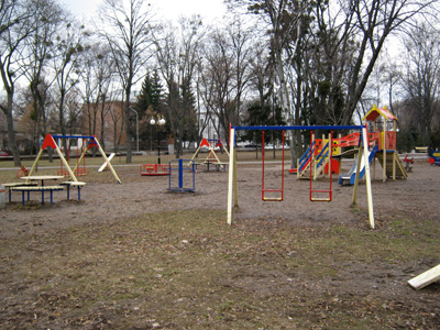 Детская площадка в Солнечном парке