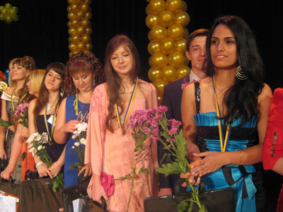 Полтава нагородила випускників золотими та срібними медалями